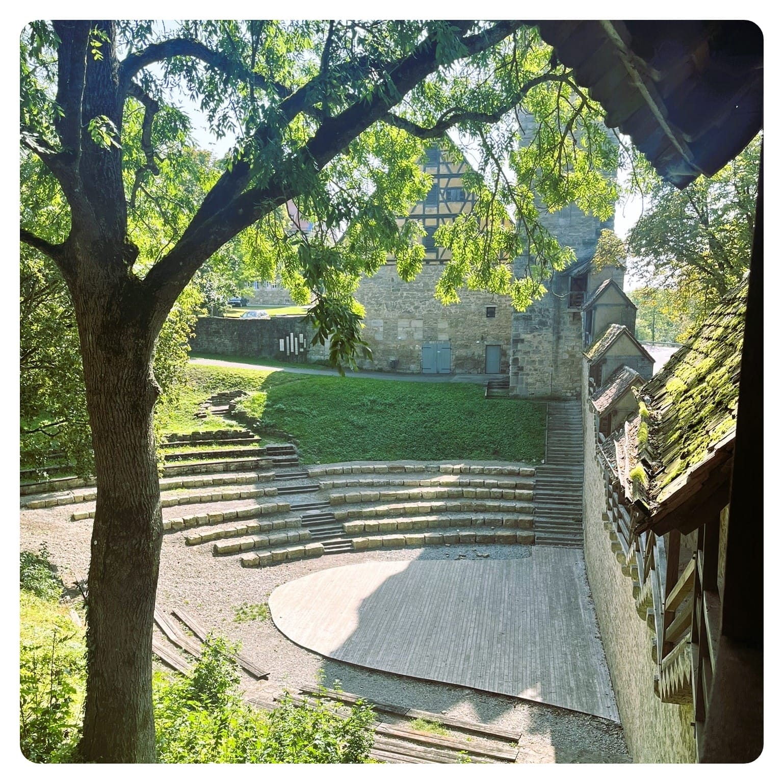 medievel ampitheatre van life vanlavita 